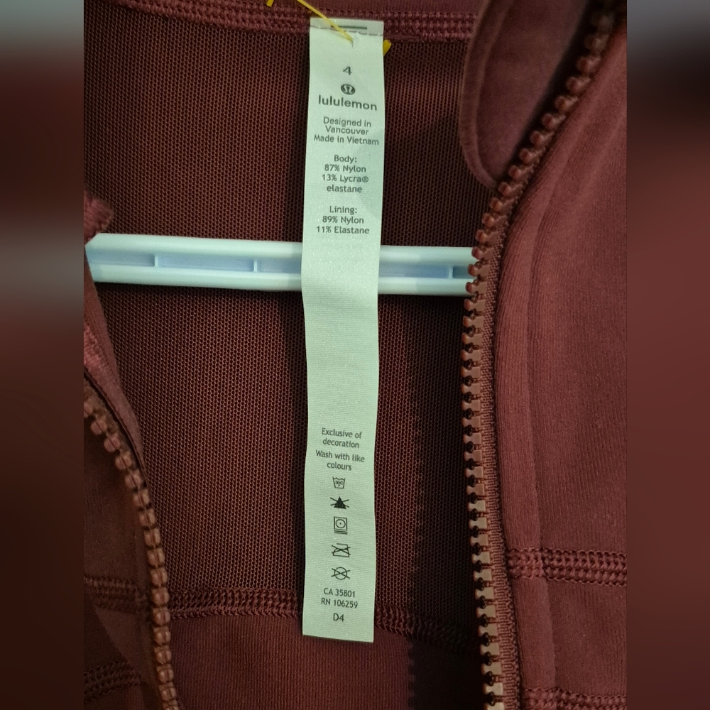 Lululemon Define Jacket Sz.4 - Picture 7 of 7